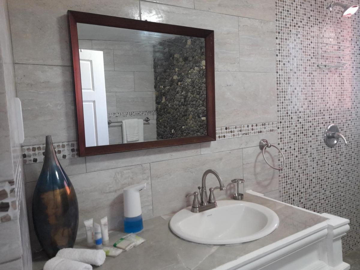 Eden Crest Villa Anse La Raye Bagian luar foto